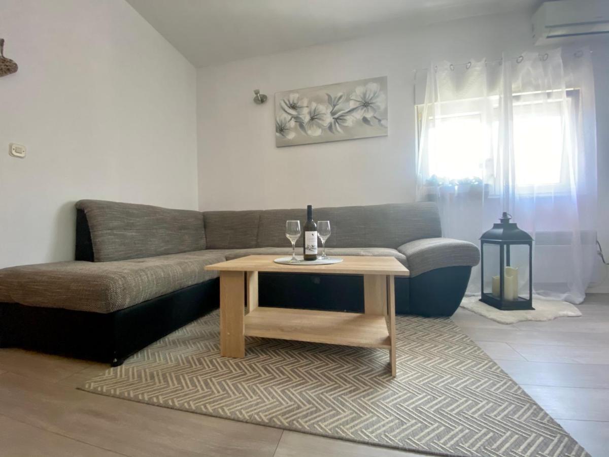 Apartman Ivica Apartment Zadar Exterior photo